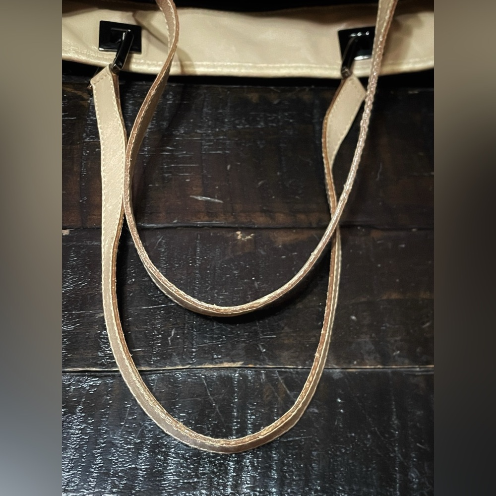 Authentic Gucci GG Monogram Bucket Tote Purse - Picture 12 of 12
